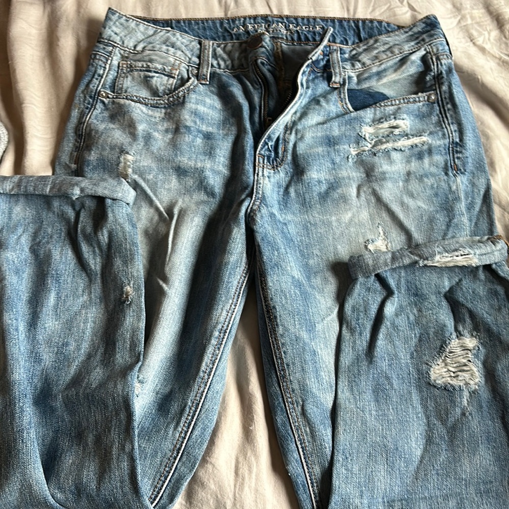 American eagle mom jeans size 8